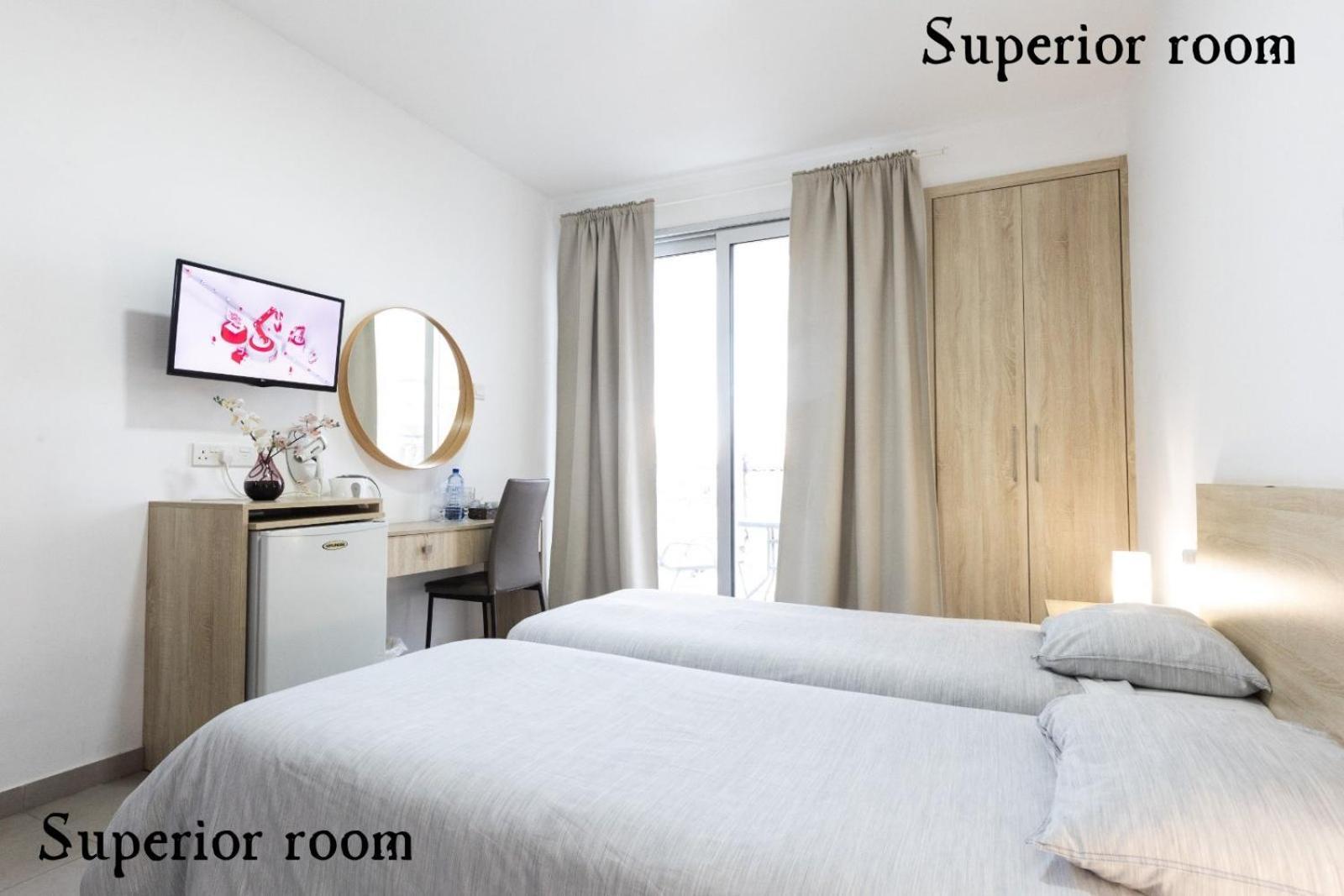 Myriama Apartments ไอยานาปา ภายนอก รูปภาพ