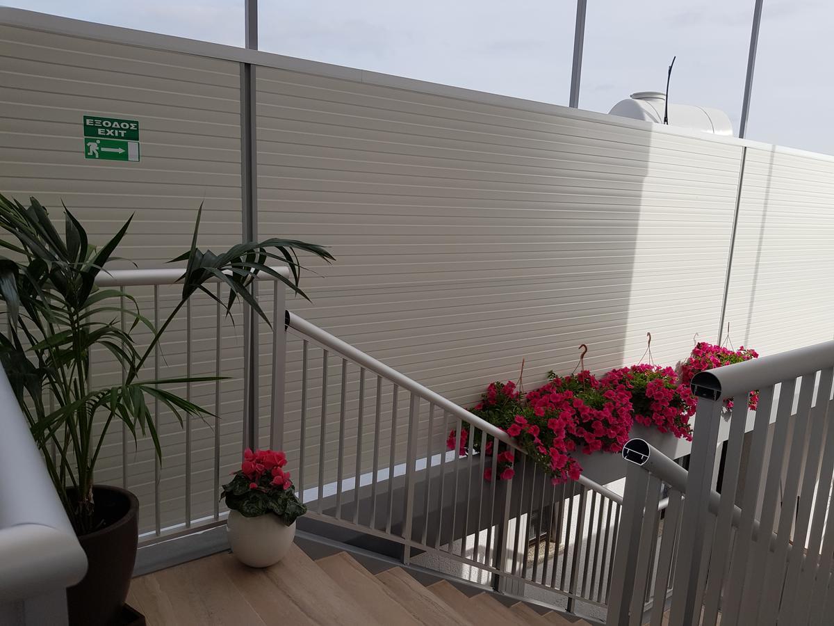 Myriama Apartments ไอยานาปา ภายนอก รูปภาพ