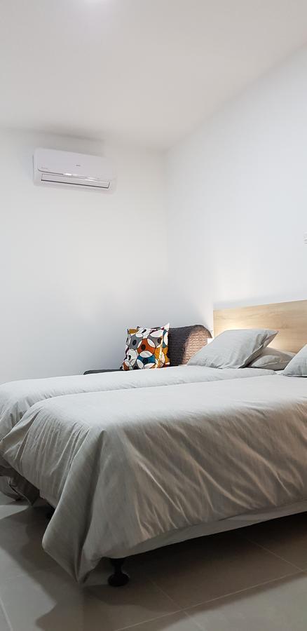 Myriama Apartments ไอยานาปา ภายนอก รูปภาพ